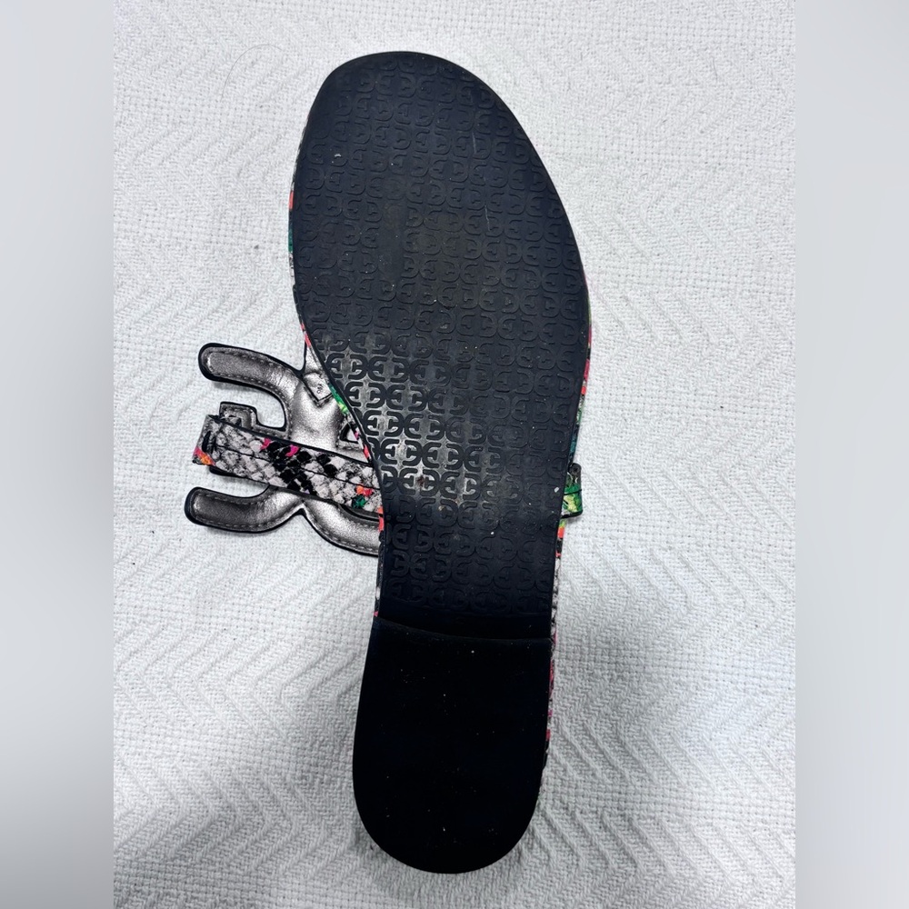 Sam Edelman Colorful Patterned Sandals - Picture 6 of 10